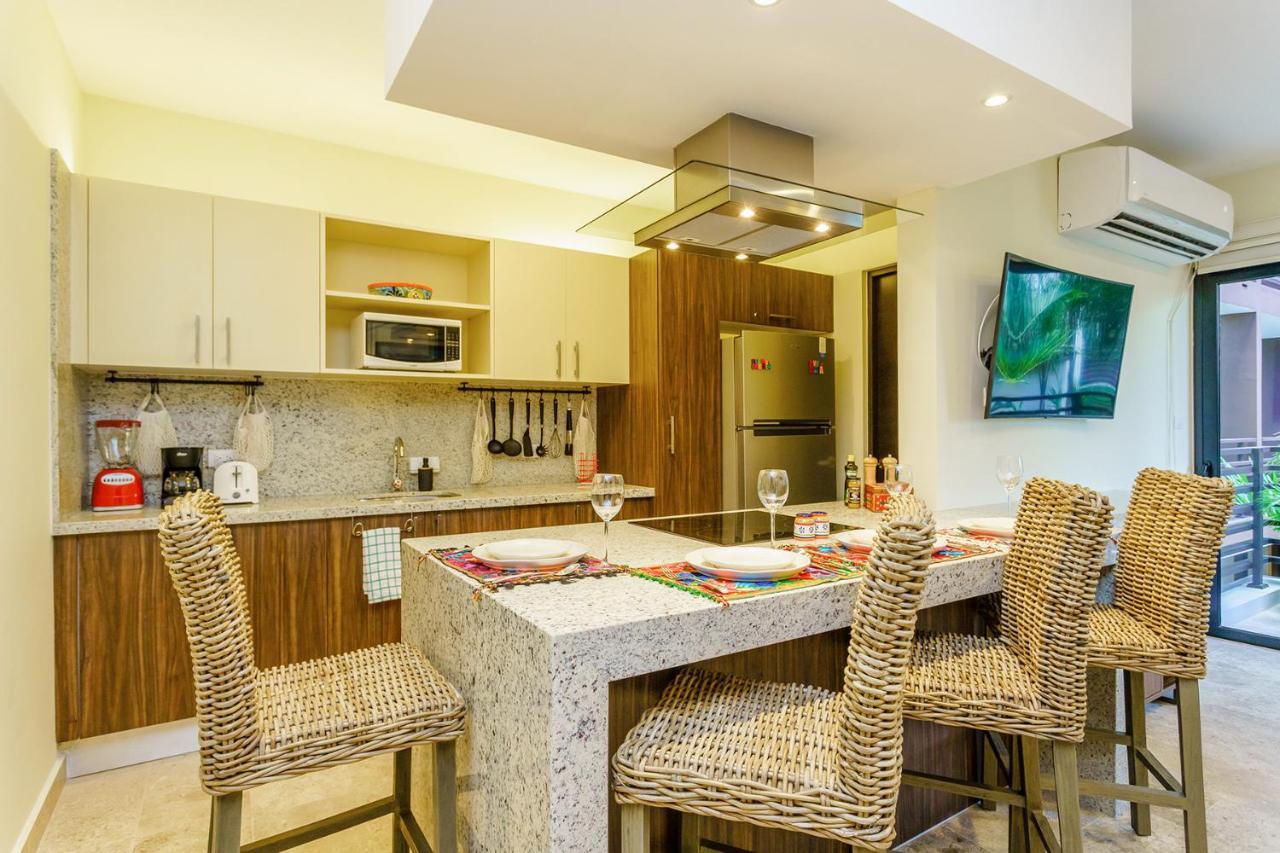 Luxurious Arenis Condo Living By Stella Rentals Playa del Carmen Bagian luar foto